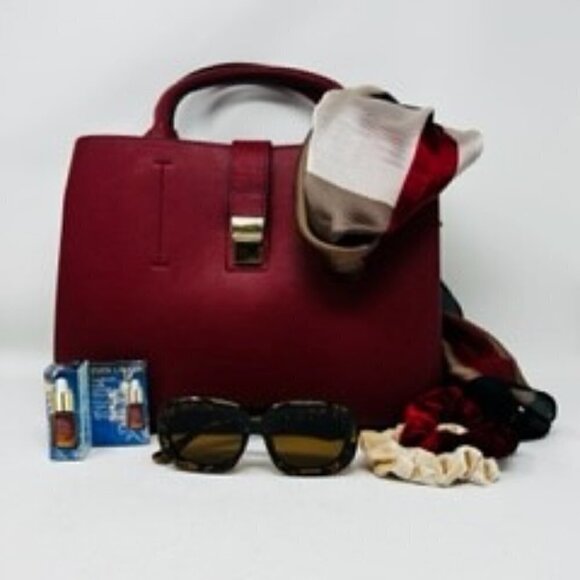 6 pc set- Estee Lauder Night Repair Serum, Red Vegan Leather tote and more! - Picture 2 of 2